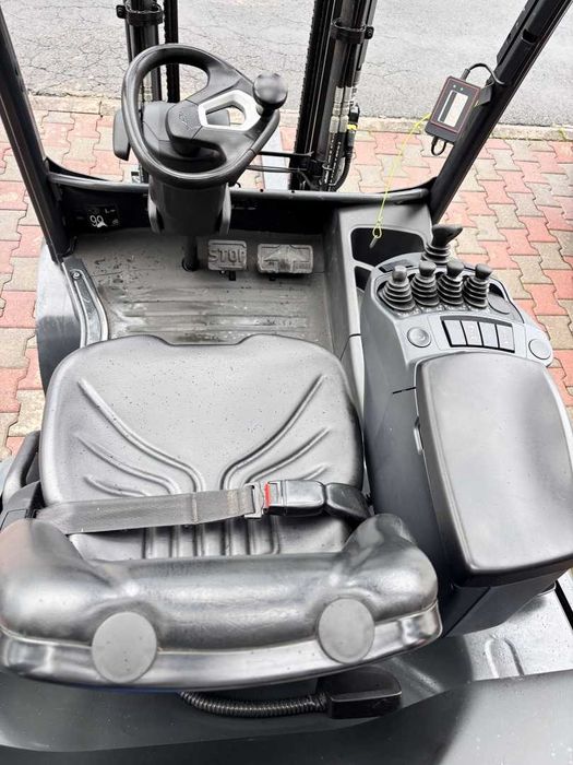 Stivuitor - Motostivuitor Linde H25T-01 New Gen. An fabricație 2020