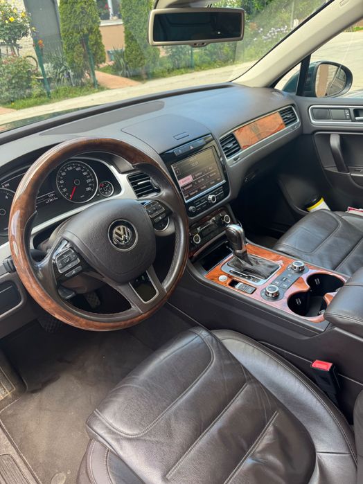 VW Touareg 2013-ACC,Lane Assist,SideAssist,FrontAssist,Webasto…