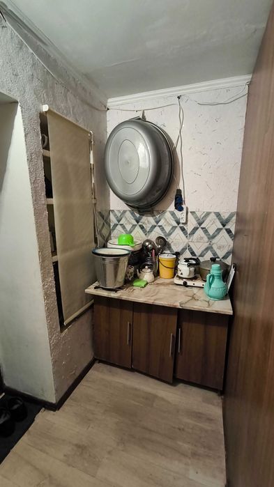 Продаётся 1 комната в бывшем общежитии ул.ИЛЯЕВА-РЫСКУЛБЕКОВА.Этаж 5/5