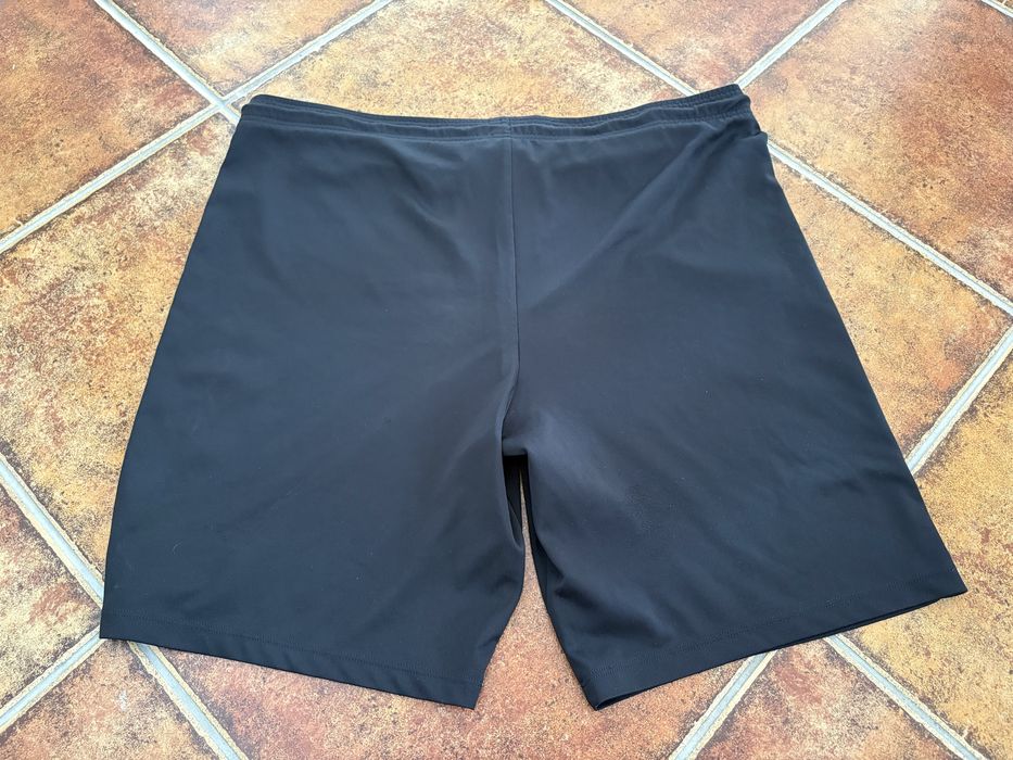 Nike pantalbo scurti barbati ,L-XL