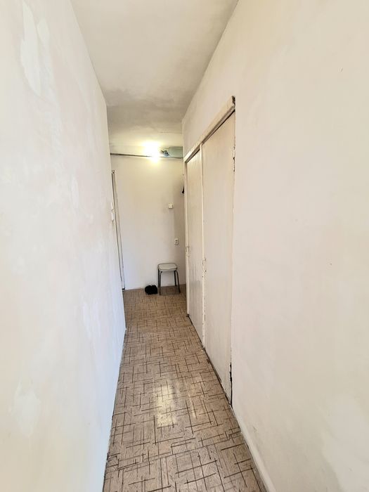 Продаётся 2 комн квартира район Тюленина