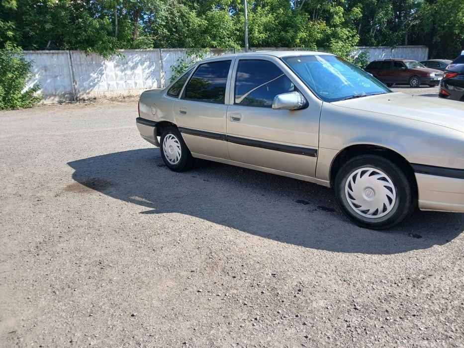 Продаю опель Вектра А