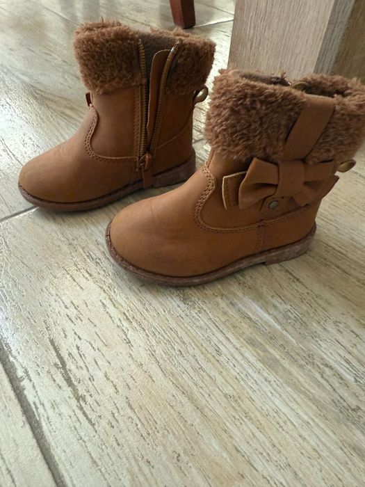 Детски ботушки за момиче