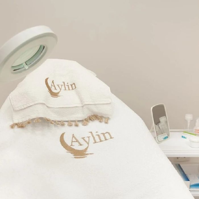 Услуга вышивки на медицинской одежде! От 1 штуки