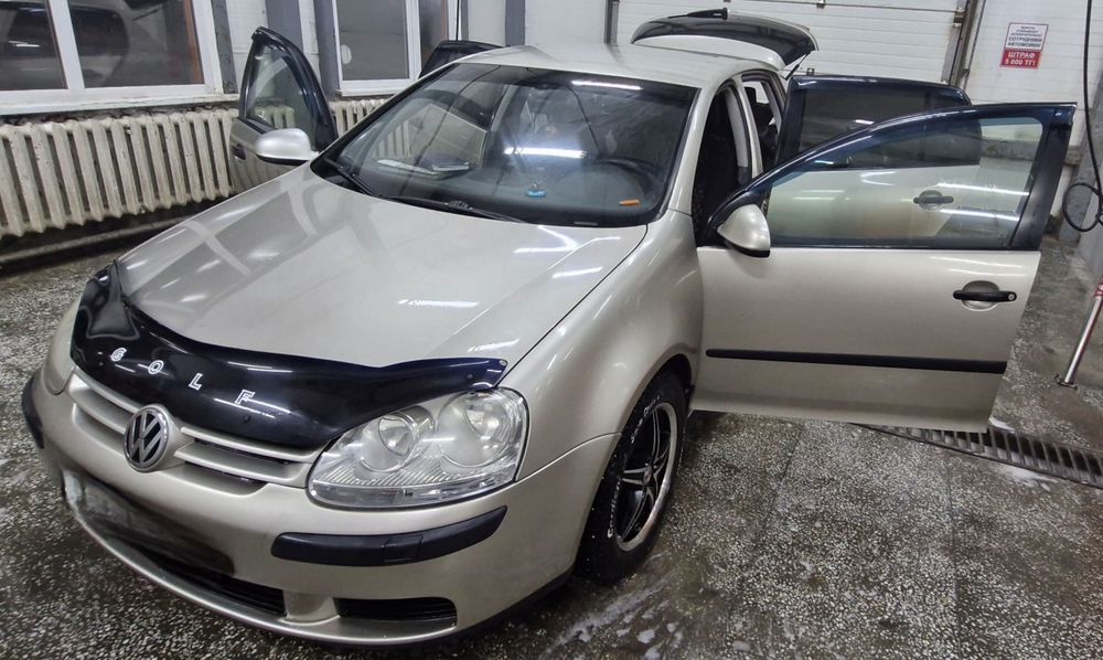 Продам фольксваген гольф 5