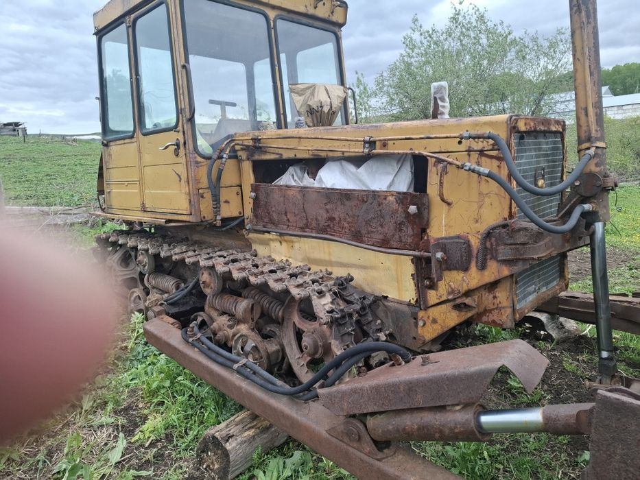 Продам трактор дт 75