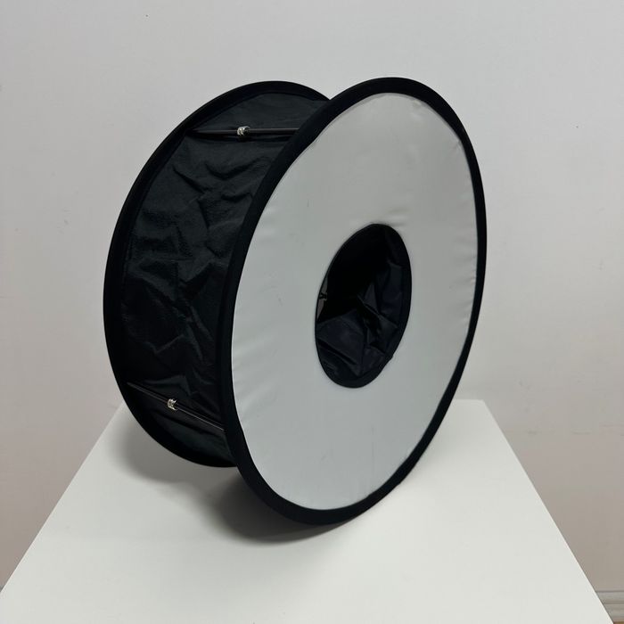 Soft box ring flash