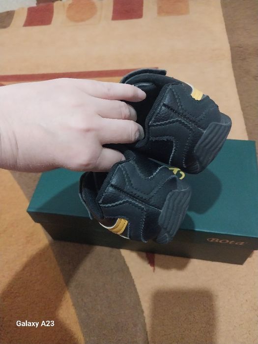 Кроссовки для мальчика