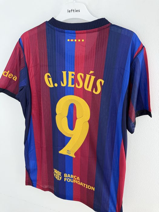 Tricou Barcelona 2027