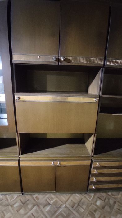 Продам Мебель бу стенка