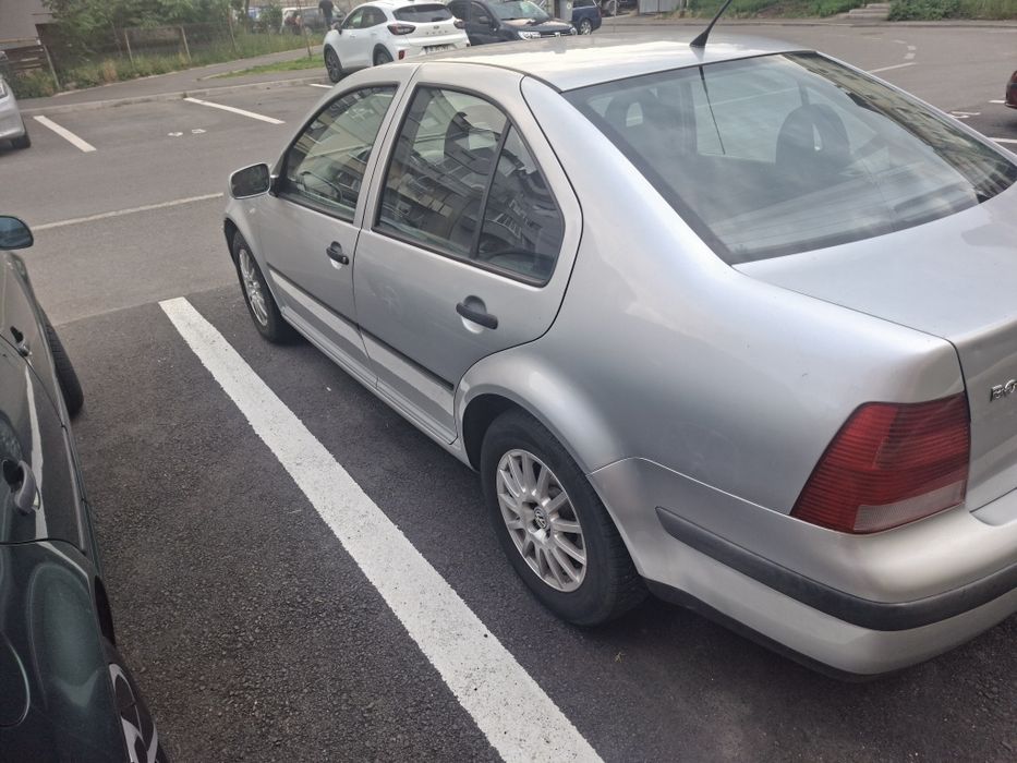 VOLKSWAGEN Bora 2001 — imagine 3