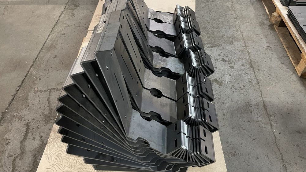 Резка металла, гравировка, листогиб