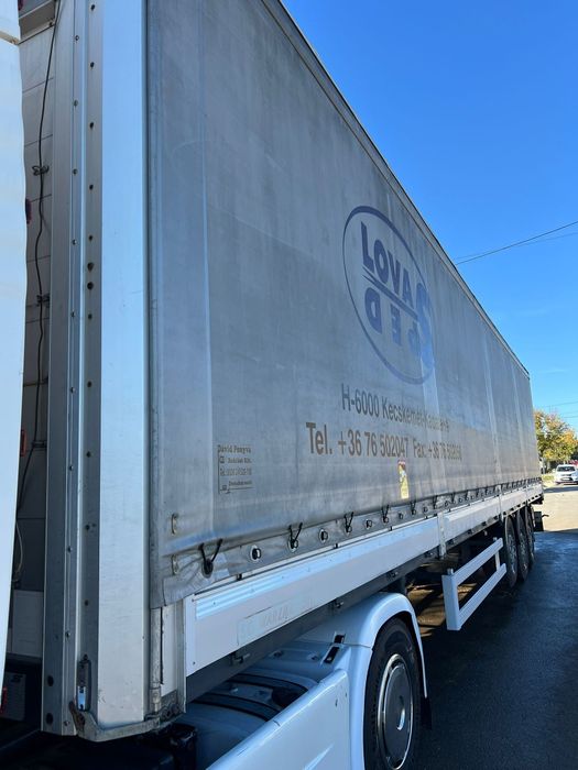 Semiremorca Schwarzmuller -> obloane + prelata