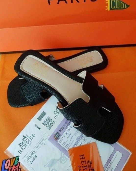 Papuci negri dama,import Italia, diverse mărimi, cutie  inclusa