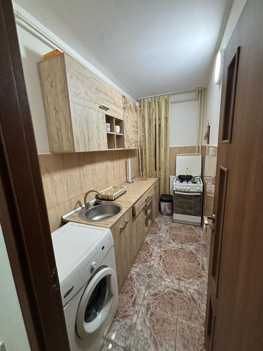 Particular, inchiriez garsoniera 5 minute metrou gorjului