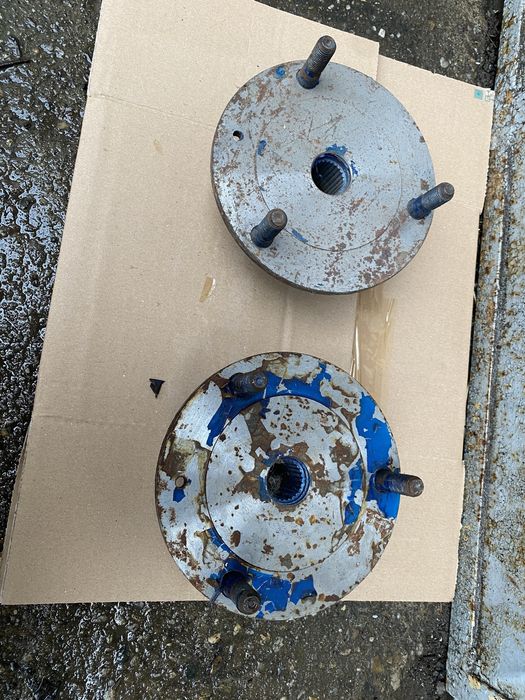 Butuc butuci roata fata si spate Dacia Papuc tractiune fata spate 4x4