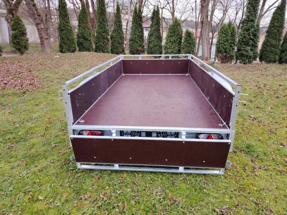Remorca Vesta 251x135 cm/750 kg