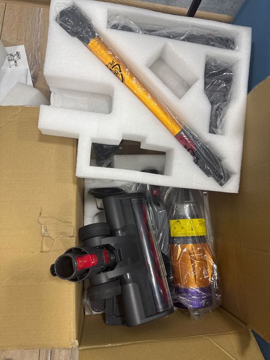 Продается пылесос BOHN