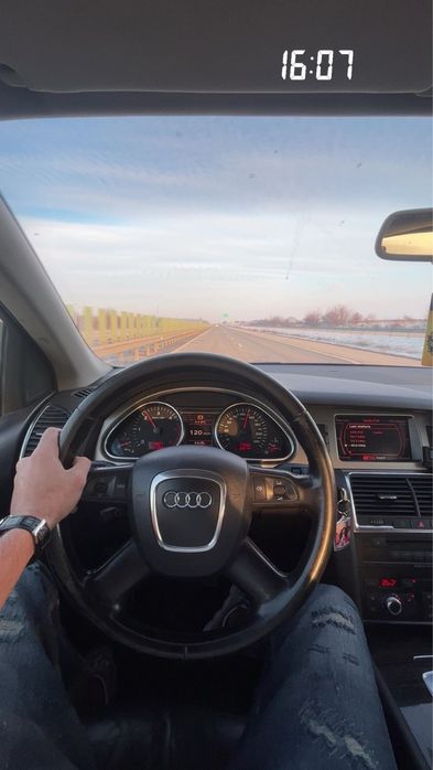 Audi Q7 in stare foarte buna