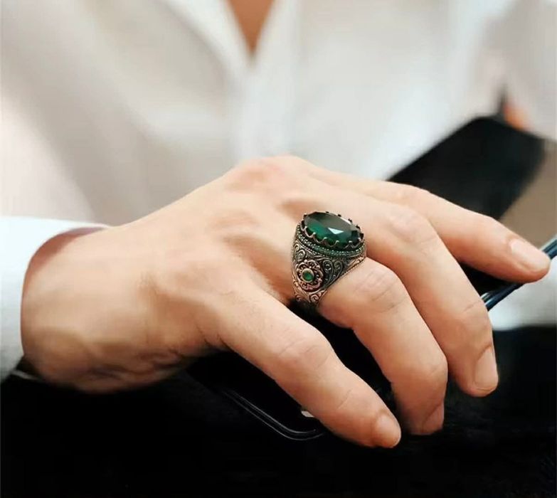 Луксозни мъжки пръстени