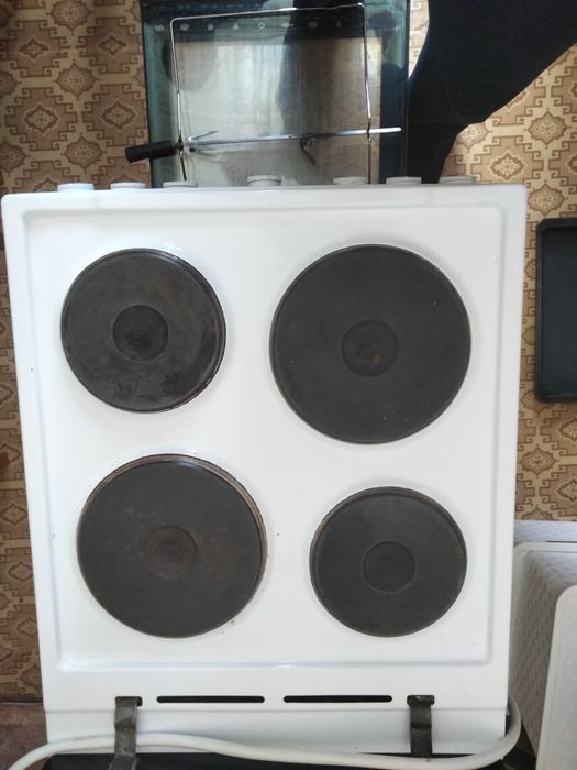 Электрическая плита Kaiser