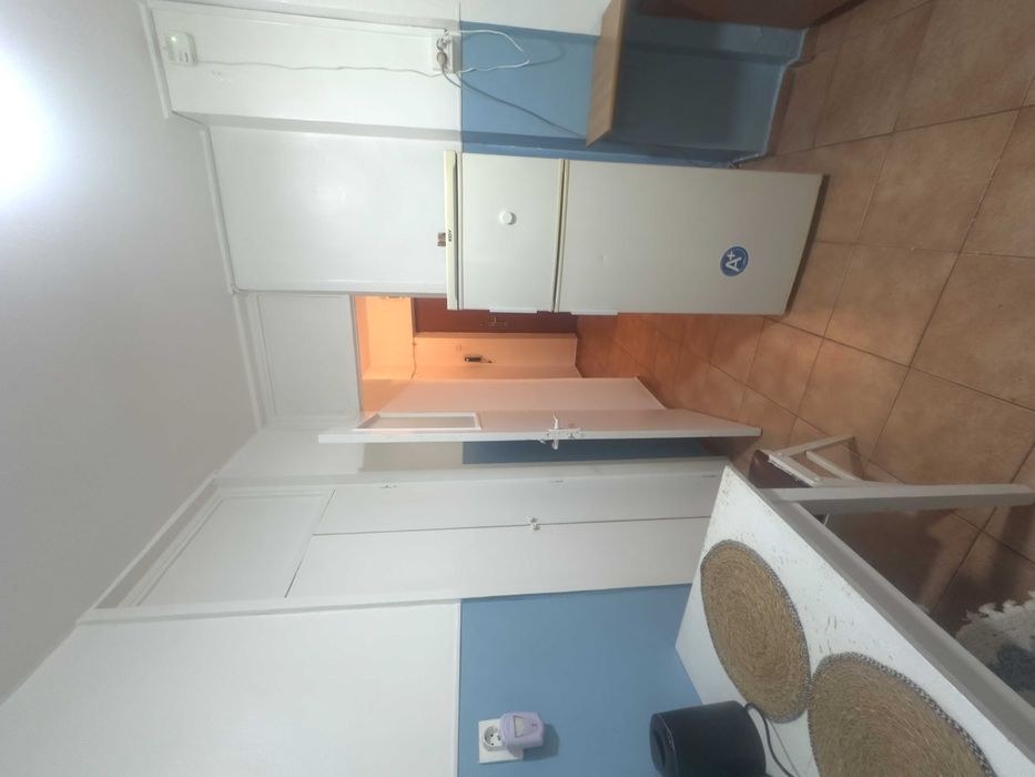 Garsonieră mobilată și utilată, Calea Călărașilor, et. 2, 300 €/lună