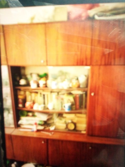 Мебель,сервант,кровати и ТД