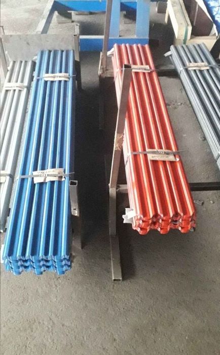 Vând șipcă metalică pentru gard