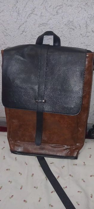 Барча хажмдаги лаптоплар учун рюкзак