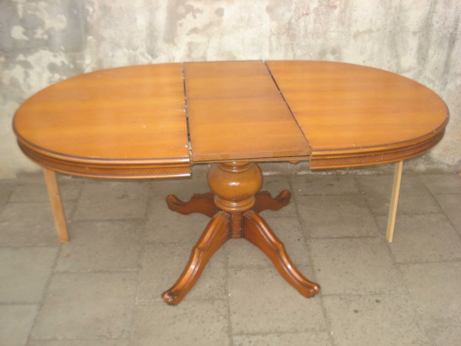 MASA ovala/rotunda vintage LUDOVIC lemn masiv lucrata manual ARTA