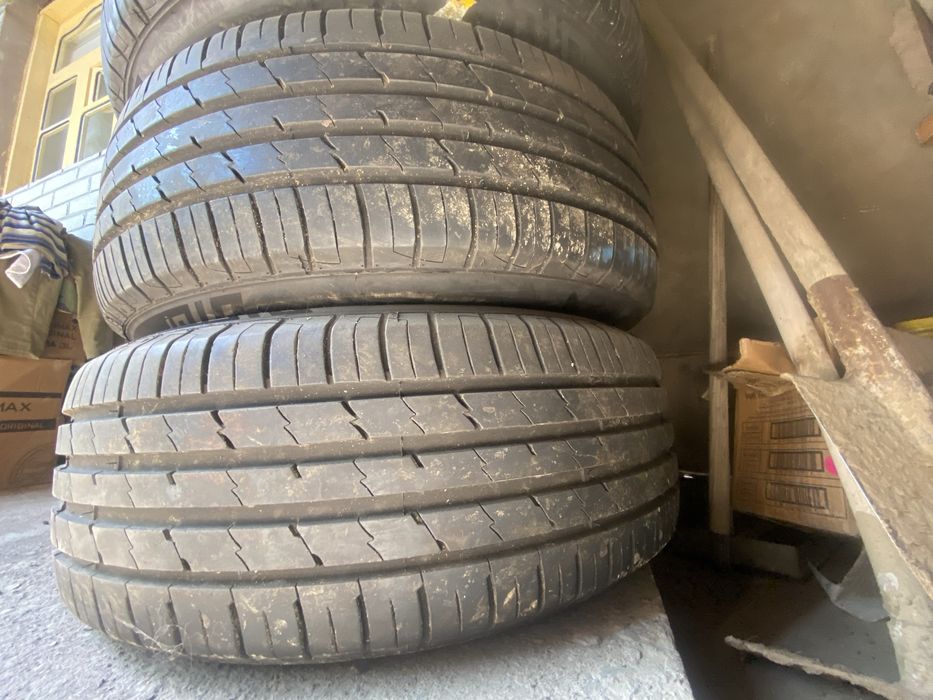 Шины Germany 235/65/17, Комплект 4шт  Состояние новых!