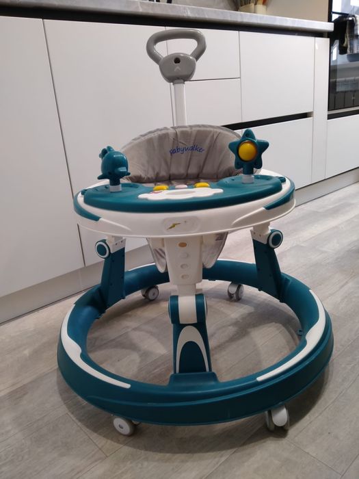 Продам ходунки детские