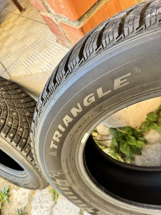 Комплект TRIANGLE ICE LYNX 235 - 65 - R17 шипы