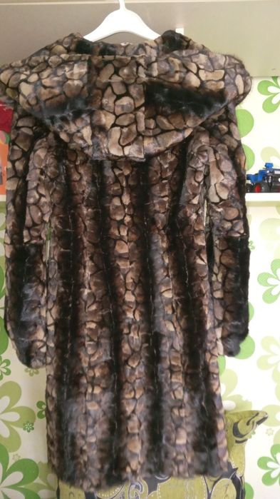 Продаю шубу из меха