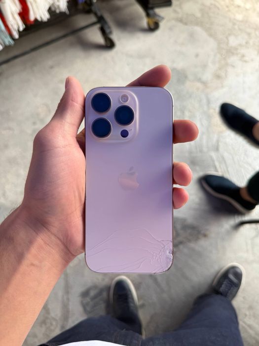 Iphone 16pro desert titanium