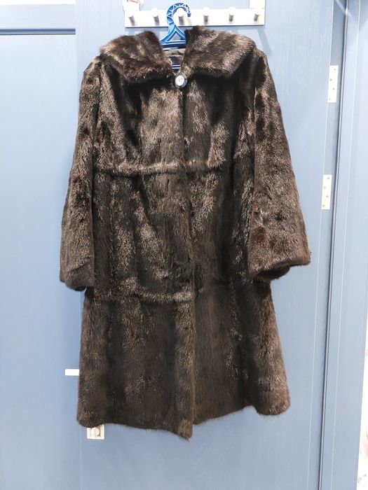 Продаётся шуба норковая