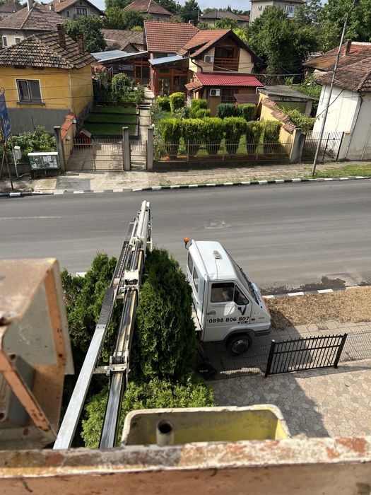 Рязане на високи опасни дървета и клони! Автовишка 20м.!