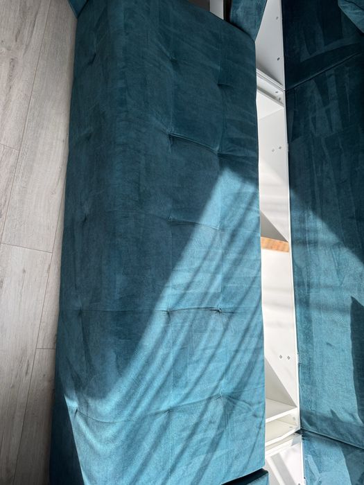 Срочно продам диван