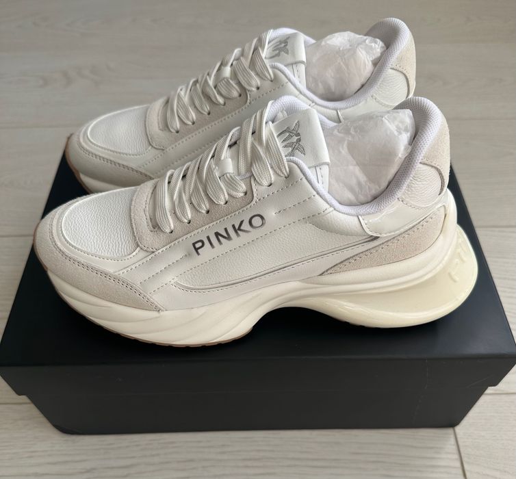 Маратонки  Pinko 36 номер