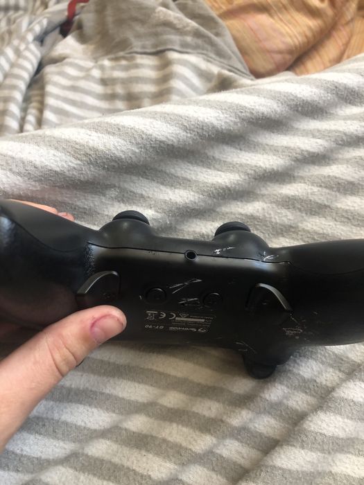 Controller pro max nu dau prin curier