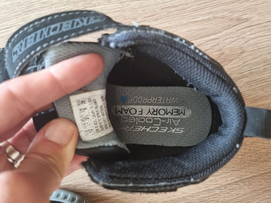 Ghete toamnă Skechers