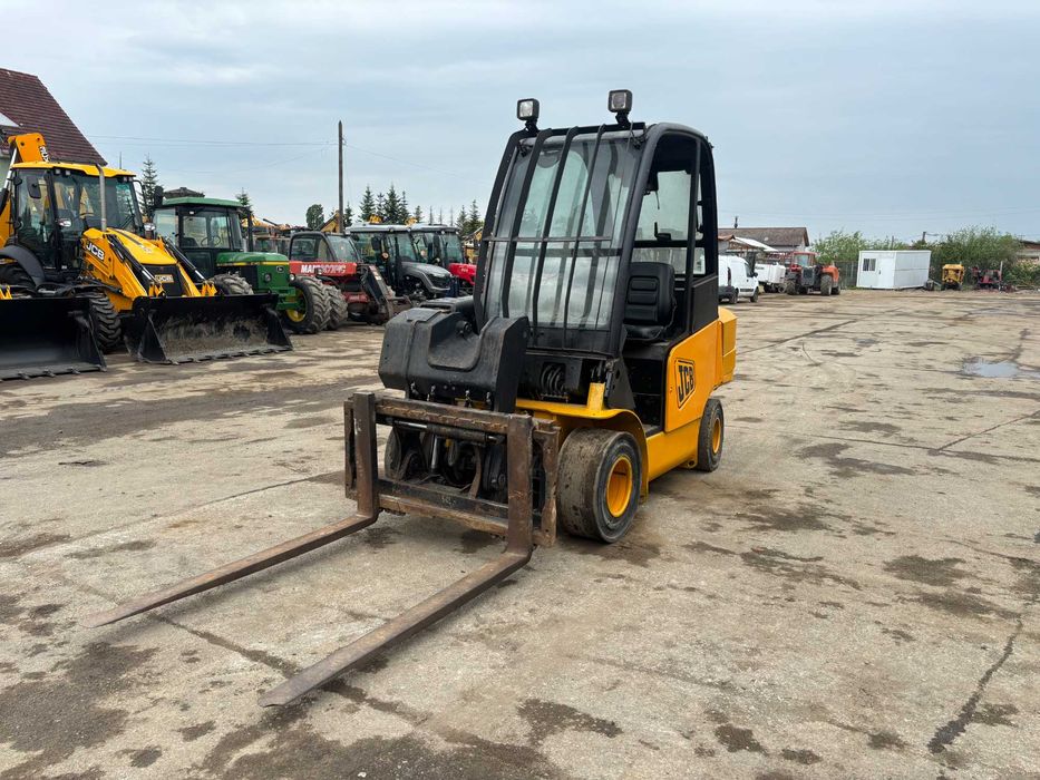 Stivuitor telescopic JCB TLT30D, 2010, 3m 3 tone