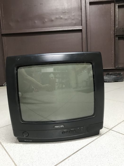 Продам телевизор PHILIPS,маленький