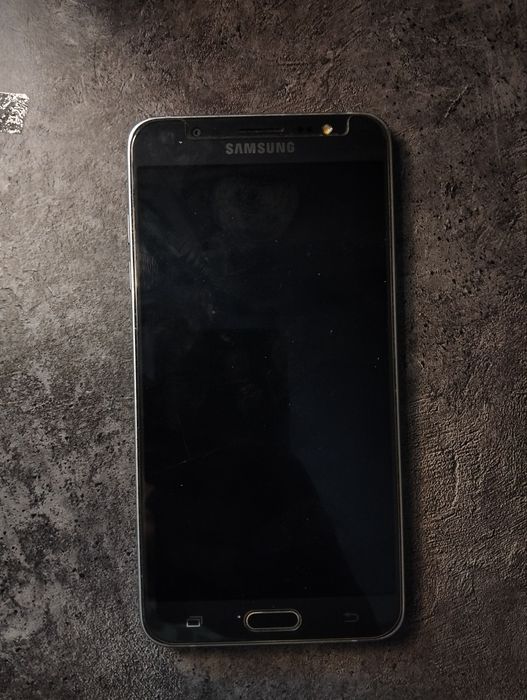 Samsung Г7 Oppo a60 Redmi note 7