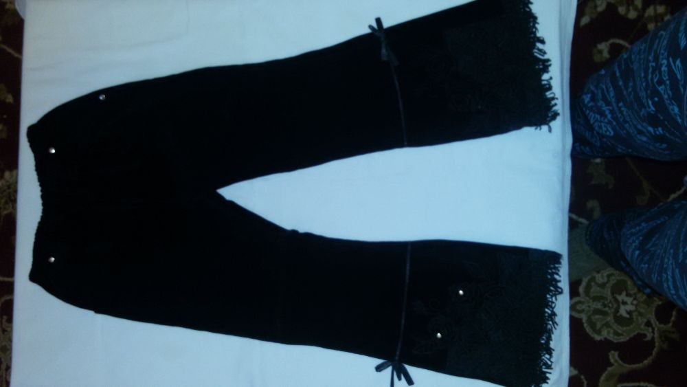 Брючки нарядные на девочку