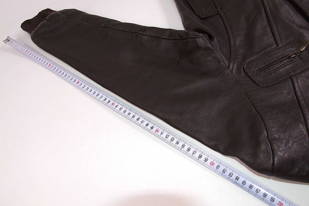 Geaca piele naturala fina, masura 46, Made in Egypt, NOUA