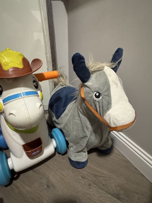 Ходунки (толокар), каталка и прыгун Chicco