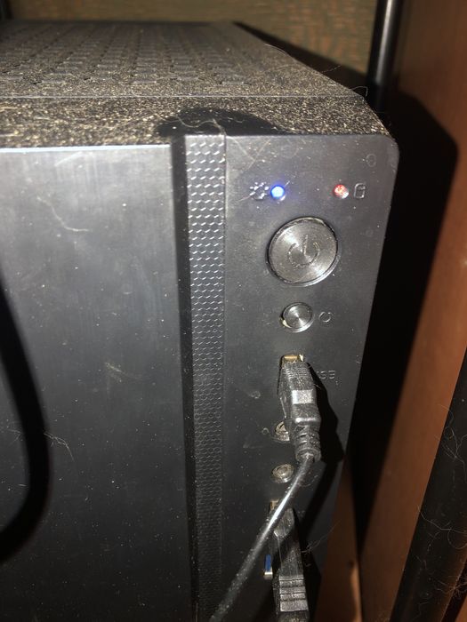 Продам компьютер gigabite