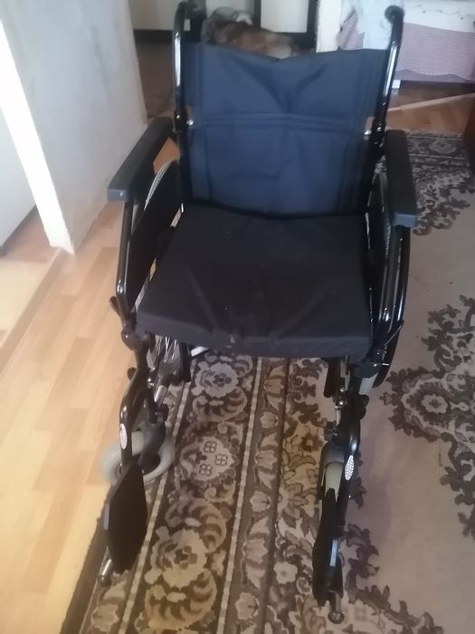 Коляска инвалидная