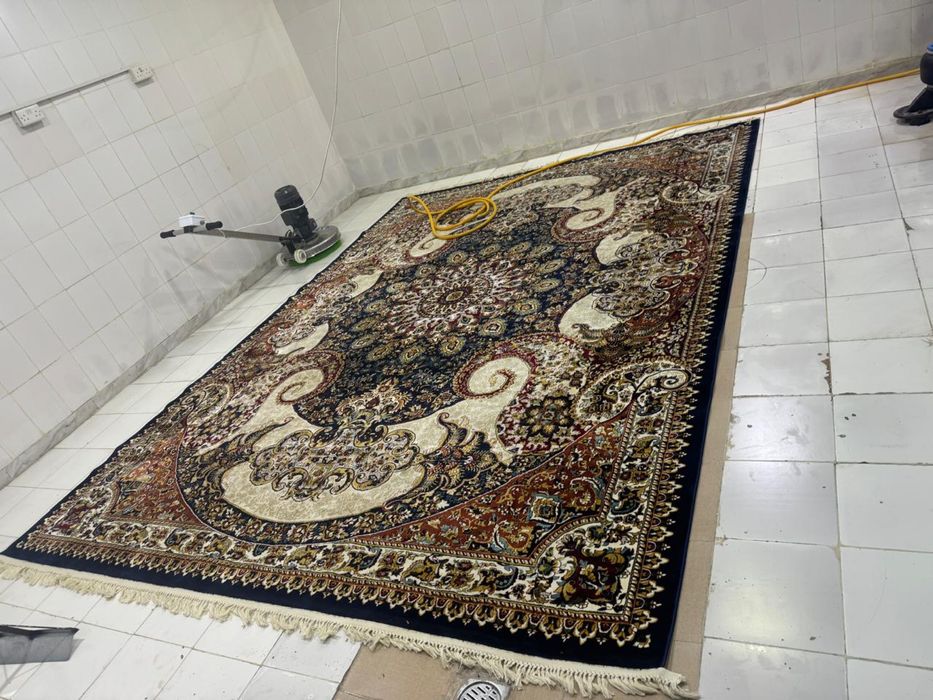 Мойка ковров - кілем жук